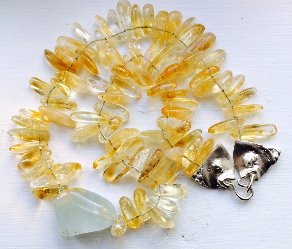 Big fishes necklace